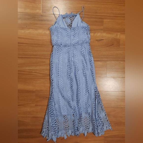 Pale blue midi dress - Picture 3 of 4